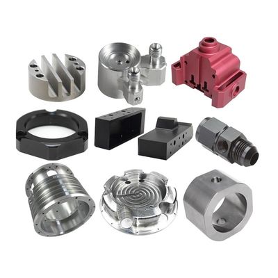 قطع غيار CNC الفضية بالطلاء الرملي خدمة طحن الألمنيوم