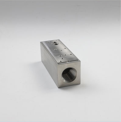 OEM 3 محور CNC أجزاء مخصصة مكونات آلة طحن CNC بأكسيد