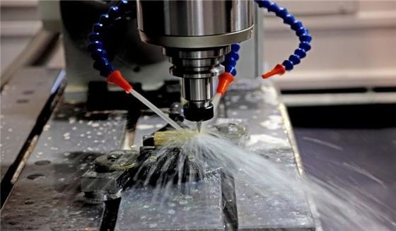 مصقول أجزاء الطحن CNC بالقطع للنماذج الأولية الحجم المنخفض